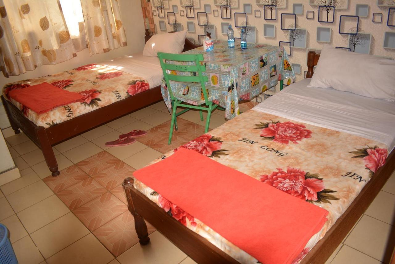 Mona Lisa Guest House, Кисуму Экстерьер фото